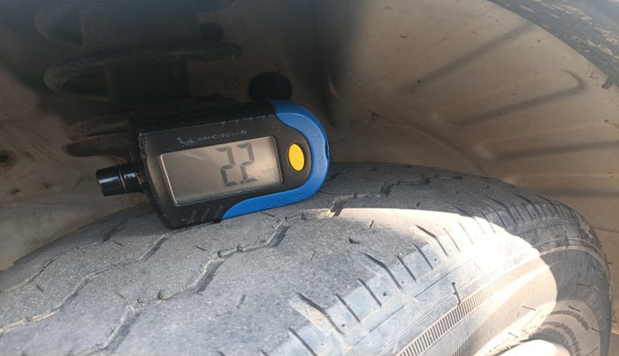 2011 Maruti Wagon R 1.0 LXI, Petrol, Manual, 95,863 km, tyre