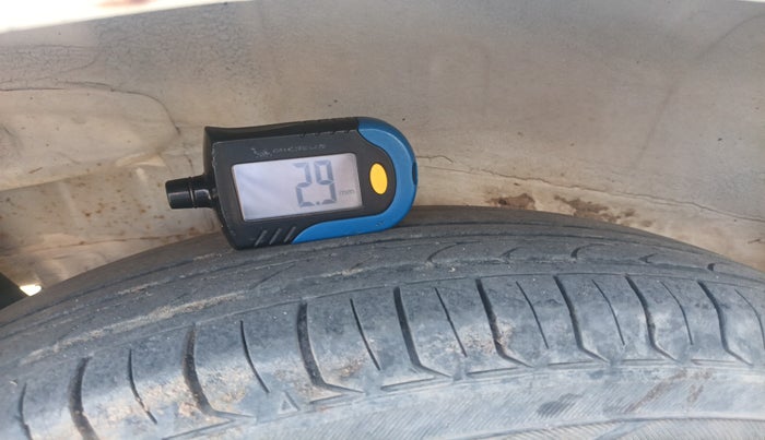 2011 Maruti Wagon R 1.0 LXI, Petrol, Manual, 95,863 km, tyre