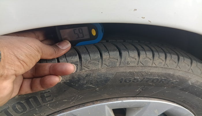 2016 Hyundai Xcent S 1.1 CRDI, Diesel, Manual, 1,92,665 km, tyre