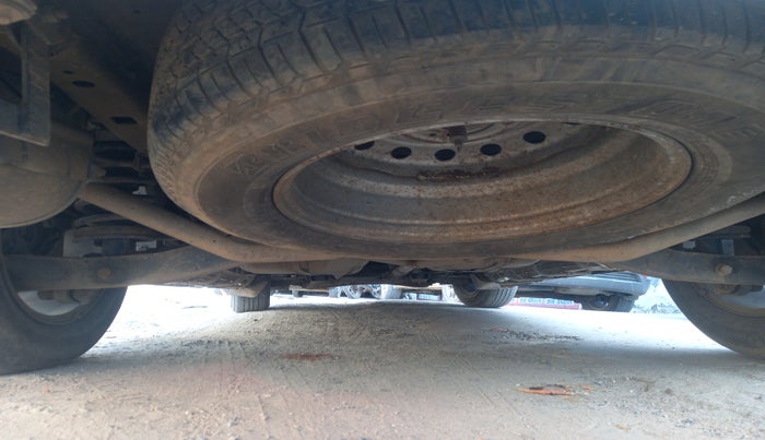 2016 Mahindra XUV500 W10 AT, Diesel, Automatic, 70,886 km, tyre