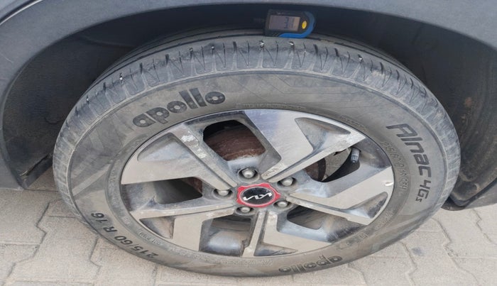 2021 KIA SONET GTX PLUS 1.5 AT, Diesel, Automatic, 63,045 km, tyre