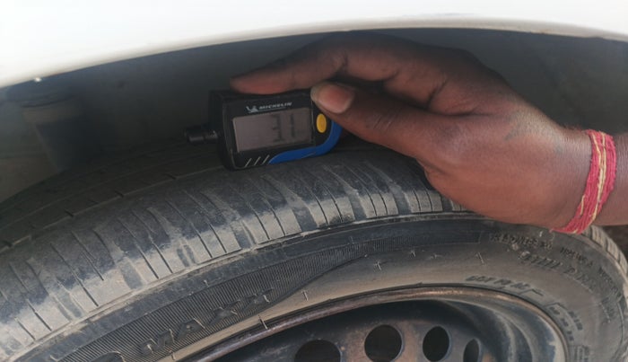 2016 Honda Amaze 1.2L I-VTEC S, Petrol, Manual, 96,989 km, tyre