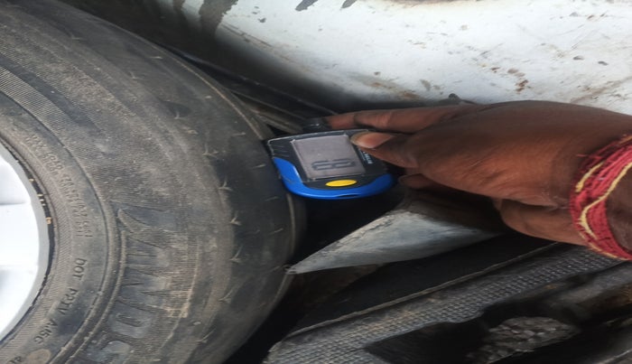 2016 Honda Amaze 1.2L I-VTEC S, Petrol, Manual, 96,989 km, tyre