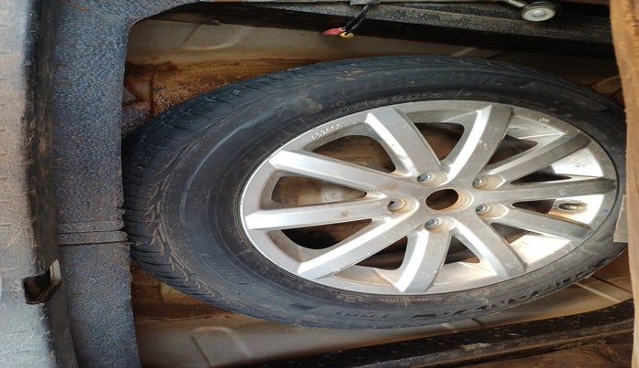 2011 Maruti SX4 ZXI, Petrol, Manual, 1,12,515 km, tyre