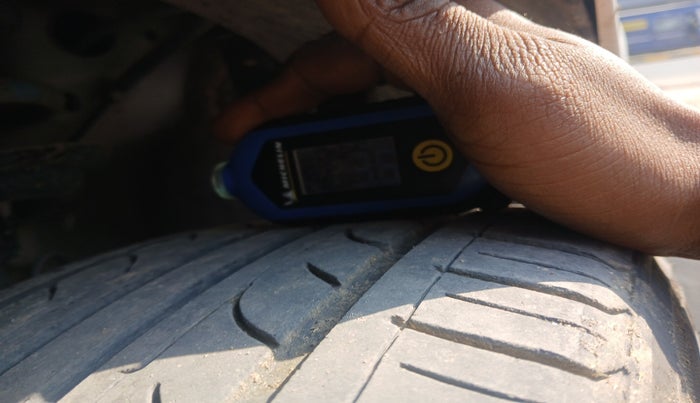 2019 Hyundai Elite i20 MAGNA PLUS 1.4 CRDI, Diesel, Manual, 1,46,280 km, tyre