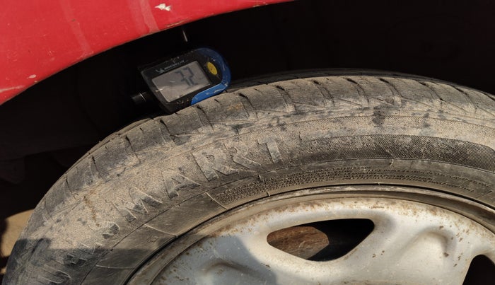 2011 Chevrolet Beat LT DIESEL, Diesel, Manual, 1,79,469 km, tyre