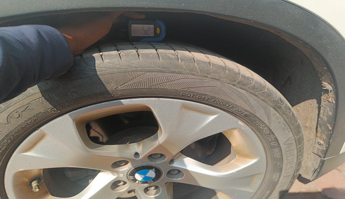 2011 BMW X1 sDrive20d, Diesel, Automatic, 1,46,098 km, tyre