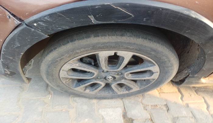 2017 Hyundai i20 Active 1.2 SX, Petrol, Manual, 66,360 km, tyre