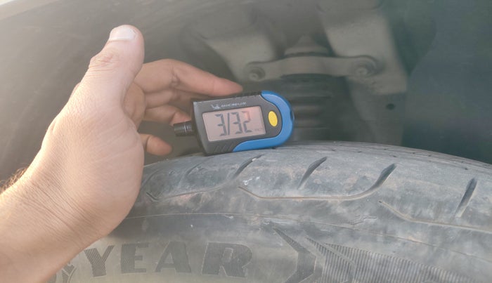 2023 KIA SELTOS HTK 1.5 PETROL, Petrol, Manual, 27,490 km, tyre