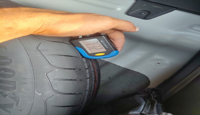 2023 KIA SELTOS HTK 1.5 PETROL, Petrol, Manual, 27,490 km, tyre