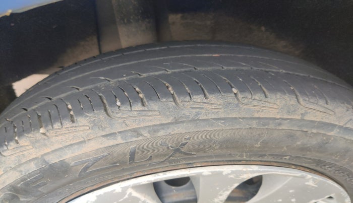 2017 Maruti Baleno DELTA CVT PETROL 1.2, Petrol, Automatic, 85,974 km, tyre