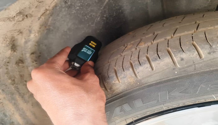 2023 Maruti BREZZA VXI S-CNG, Petrol, Manual, 67,070 km, tyre