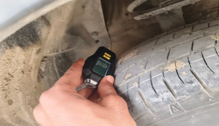 2023 Maruti BREZZA VXI S-CNG, Petrol, Manual, 67,070 km, tyre