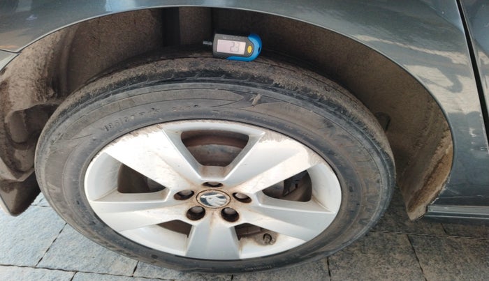 2021 Skoda Rapid AMBITION AT TSI, Petrol, Automatic, 39,409 km, tyre