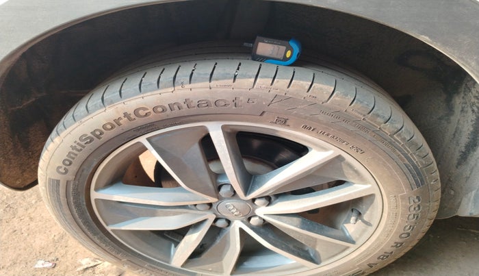 2018 Audi Q3 35 TDI Quattro, Diesel, Automatic, 92,500 km, tyre