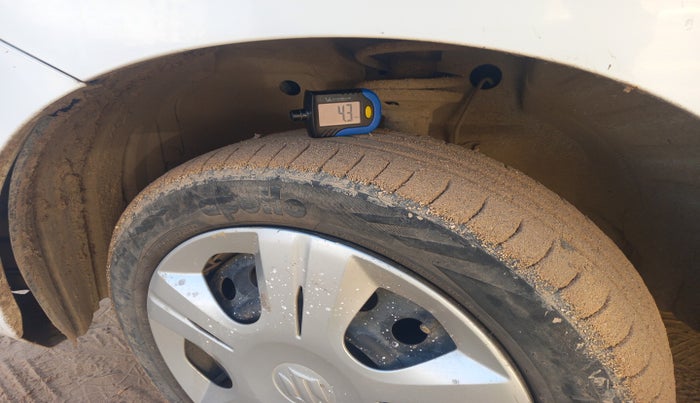 2016 Maruti Wagon R 1.0 VXI AMT, Petrol, Automatic, 42,000 km, tyre