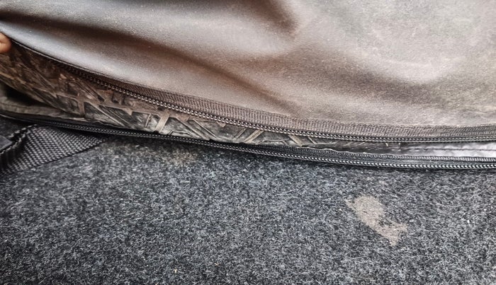 2016 Volvo S60 Momentum D4, Diesel, Automatic, 1,02,528 km, tyre