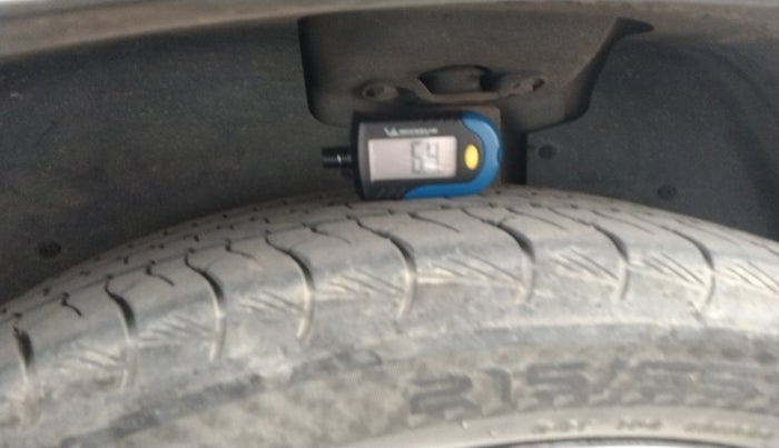 2021 MG HECTOR SHARP 2.0 DIESEL, Diesel, Manual, 87,180 km, tyre