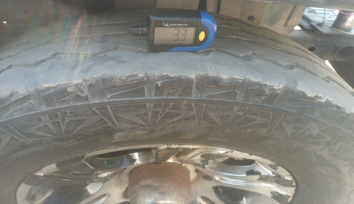 2011 Mahindra Thar CRDE 4X4 AC, Diesel, Manual, 1,00,868 km, tyre