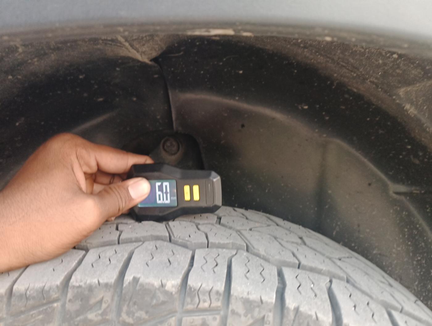 2021 Tata Harrier XZ PLUS 2.0L DARK EDITION, Diesel, Manual, 1,87,541 km, tyre