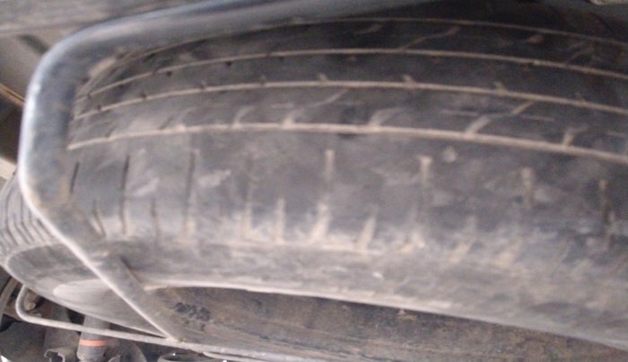 2023 Toyota INNOVA HYCROSS GX 7 STR, Petrol, Automatic, 51,608 km, tyre