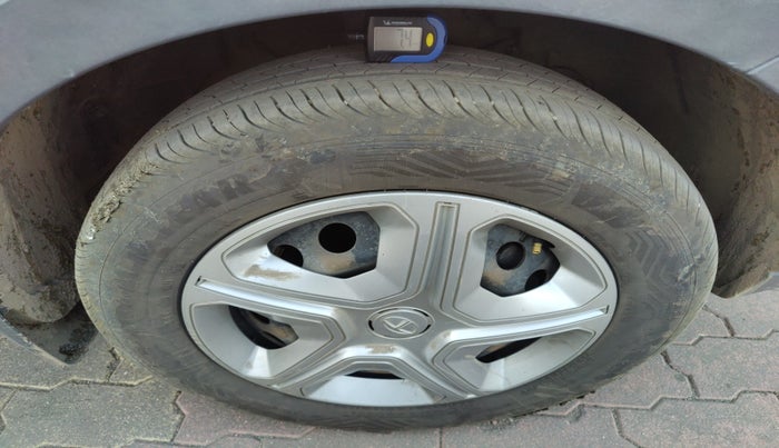 2020 Tata NEXON XM SUNROOF PETROL, Petrol, Manual, 76,673 km, tyre