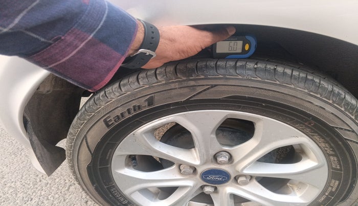 2016 Ford Figo Aspire TITANIUM 1.2 PETROL, Petrol, Manual, 69,599 km, tyre