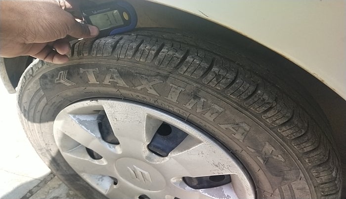 2011 Maruti A Star VXI, Petrol, Manual, 1,10,927 km, tyre