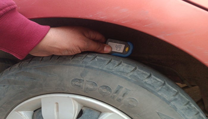 2010 Hyundai i10 MAGNA 1.2, Petrol, Manual, 2,06,637 km, tyre