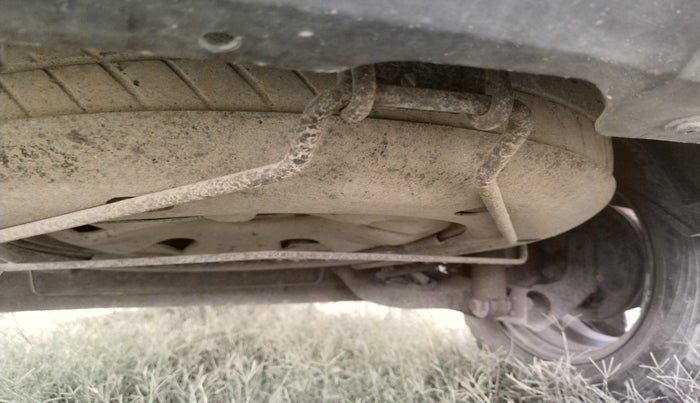 2013 Renault Duster 85 PS RXL DIESEL, Diesel, Manual, 82,770 km, tyre