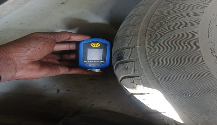 2017 Maruti Vitara Brezza VDI (O), Diesel, Manual, 1,39,930 km, tyre