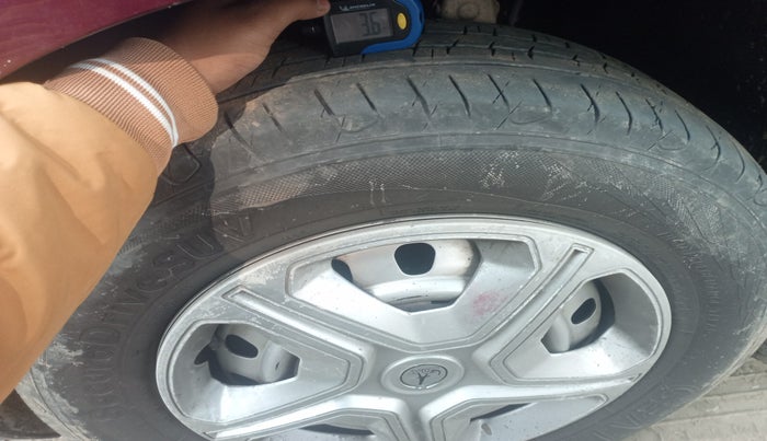 2018 Mahindra MARAZZO M2 8 STR, Diesel, Manual, 1,74,835 km, tyre