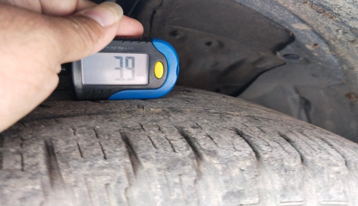 2010 Honda CRV 2.4L 2WD AT, Petrol, Automatic, 77,397 km, tyre