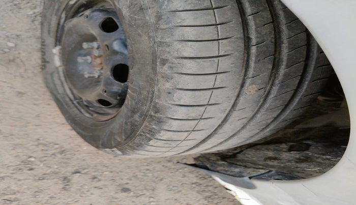 2012 Volkswagen Polo TRENDLINE 1.2L PETROL, Petrol, Manual, 73,424 km, tyre