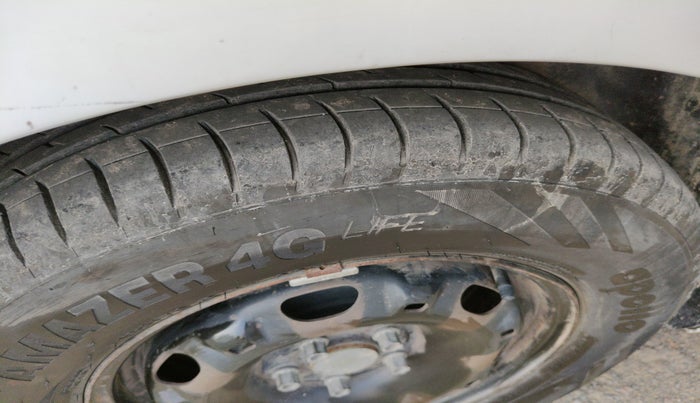 2012 Volkswagen Polo TRENDLINE 1.2L PETROL, Petrol, Manual, 73,424 km, tyre