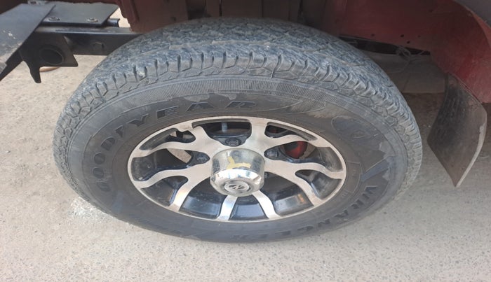 2015 Mahindra Thar CRDE 4X4 AC, Diesel, Manual, 26,739 km, tyre