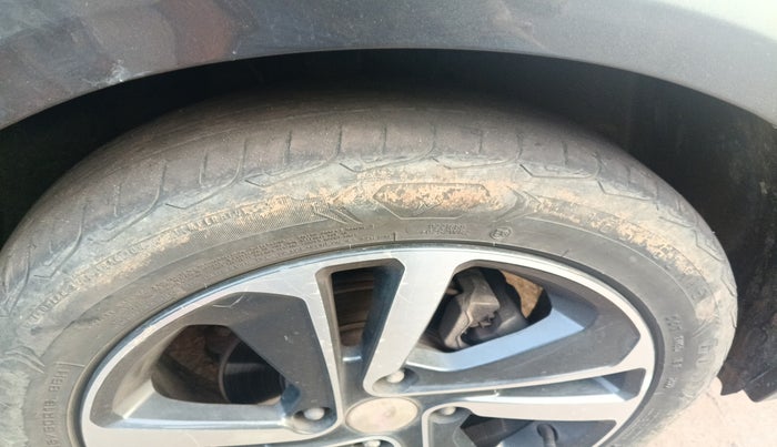 2022 Tata ALTROZ XZ PLUS PETROL, Petrol, Manual, 44,658 km, tyre