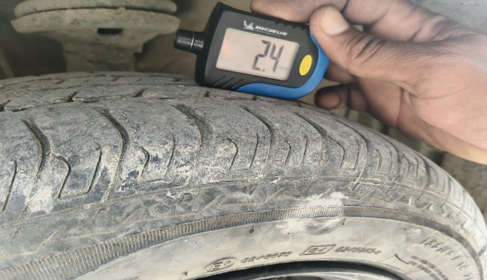 2017 Maruti Wagon R 1.0 VXI, Petrol, Manual, 96,855 km, tyre