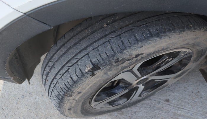 2022 Tata NEXON XZ PLUS DIESEL SUNROOF, Diesel, Manual, 72,068 km, tyre