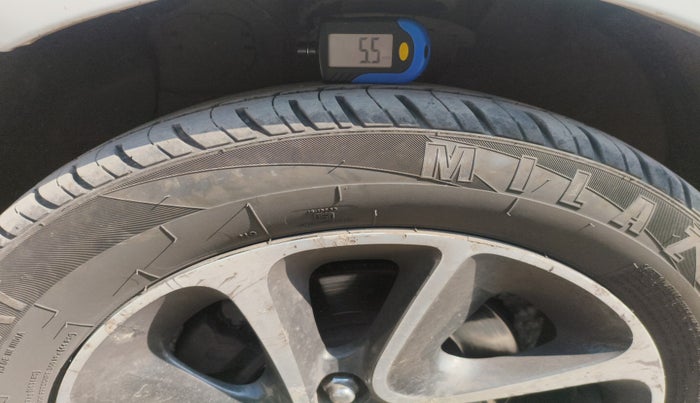 2018 Hyundai Grand i10 ASTA U2 1.2 CRDI, Diesel, Manual, 1,13,628 km, tyre