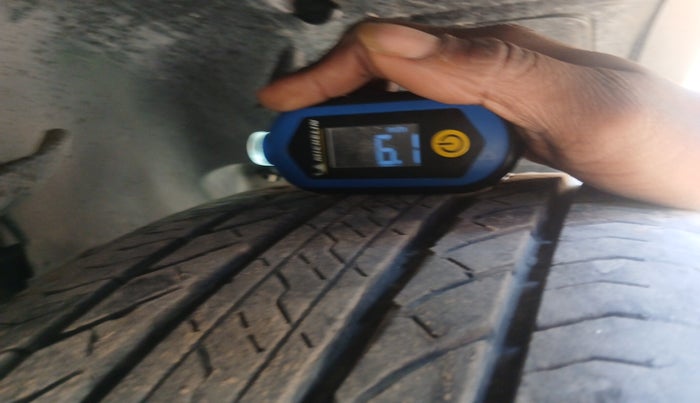 2021 Tata Safari XT PLUS, Diesel, Manual, 25,611 km, tyre