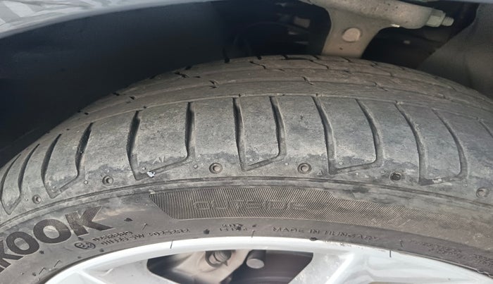 2024 Audi A4 40 TFSI Technology, Petrol, Automatic, 18,050 km, tyre