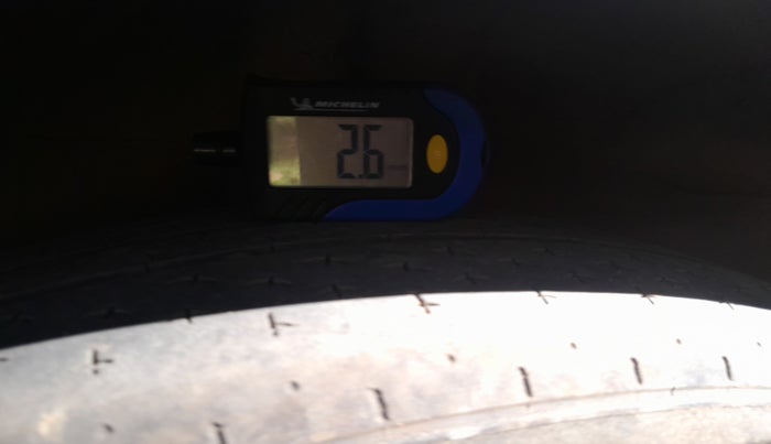 2015 Hyundai Xcent BASE 1.2, Petrol, Manual, 73,787 km, tyre