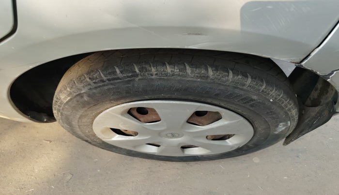 2014 Maruti Ritz VDI, Diesel, Manual, 80,868 km, tyre