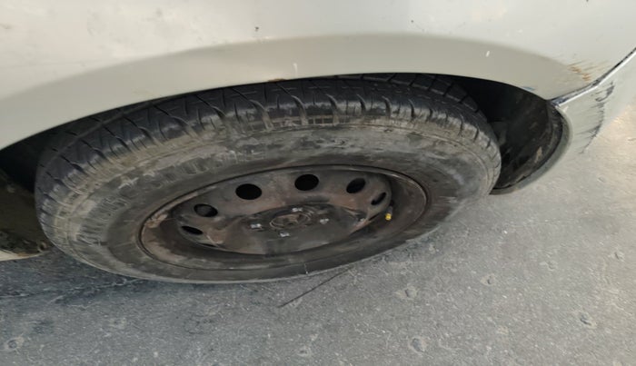 2014 Maruti Ritz VDI, Diesel, Manual, 80,868 km, tyre