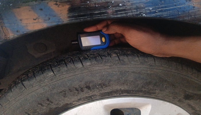 2011 Hyundai i10 MAGNA 1.2, Petrol, Manual, 36,408 km, tyre