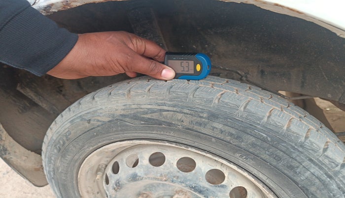 2014 Datsun Go T, Petrol, Manual, 92,160 km, tyre