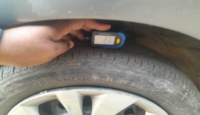 2014 Maruti Wagon R 1.0 VXI, Petrol, Manual, 90,278 km, tyre