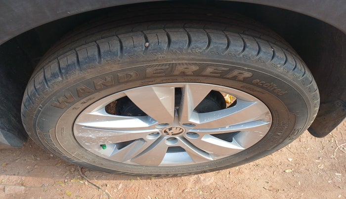 2023 Skoda KUSHAQ AMBITION 1.0L TSI MT, Petrol, Manual, 16,027 km, tyre