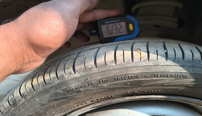 2012 Maruti Wagon R 1.0 LXI, Petrol, Manual, 1,12,296 km, tyre